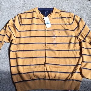 Tommy Hilfiger men’s sweater